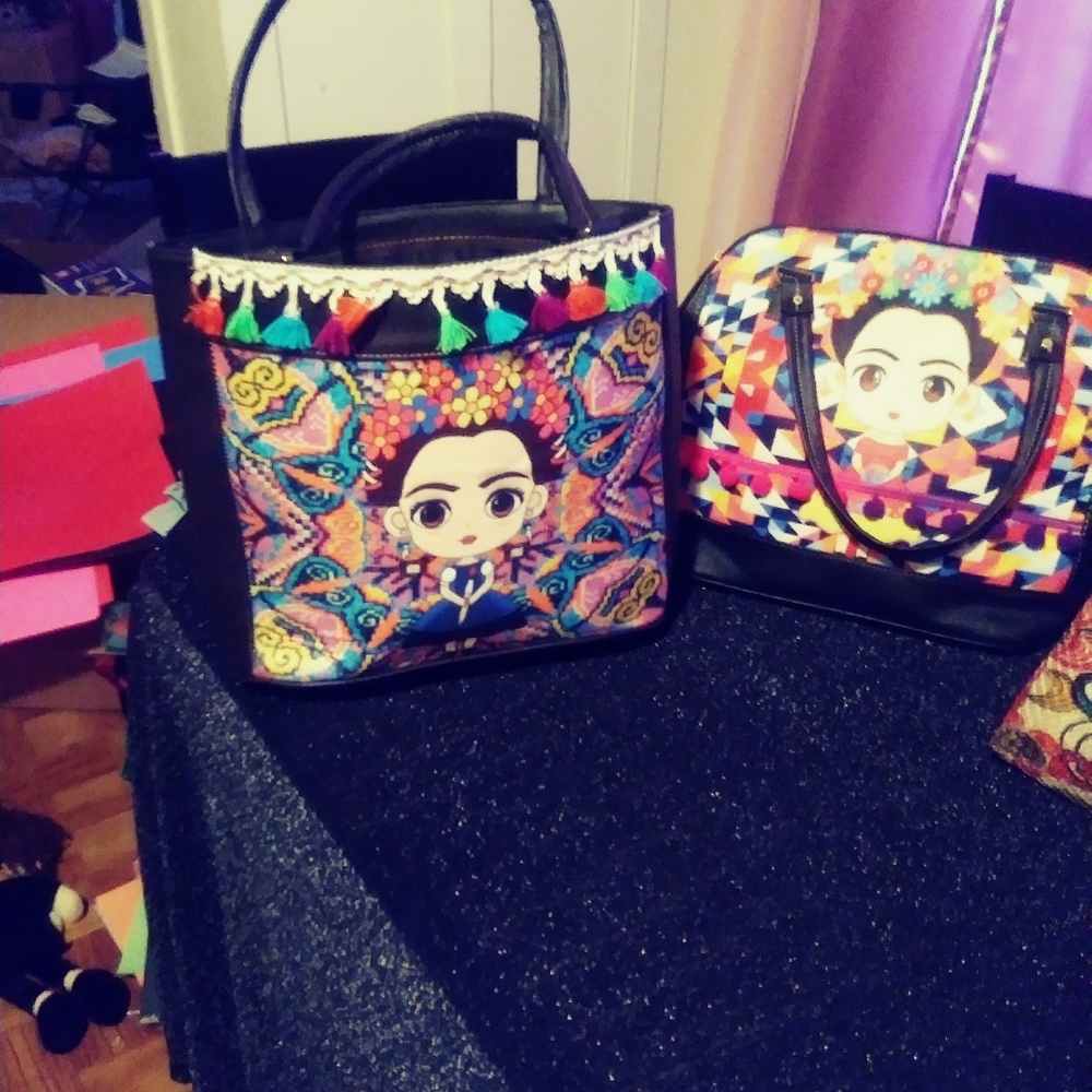 Frida.  Bags